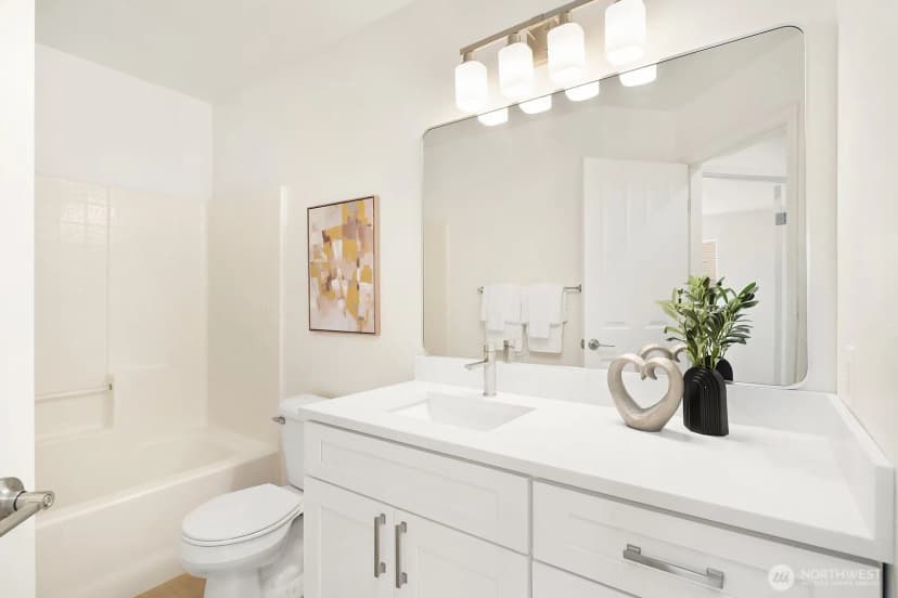 Property photo for 24270 Se 11th Place, Sammamish photo 15