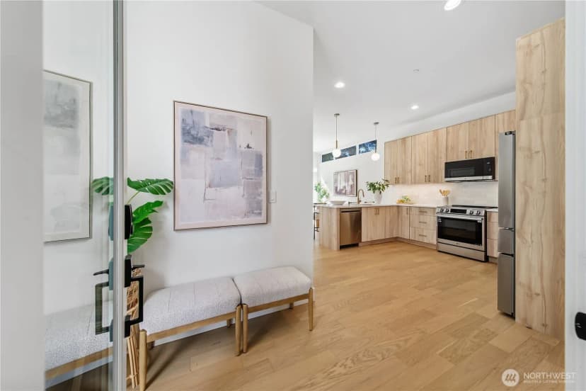 Property photo for 14338 Bagley Avenue N #unit B, Seattle photo 19
