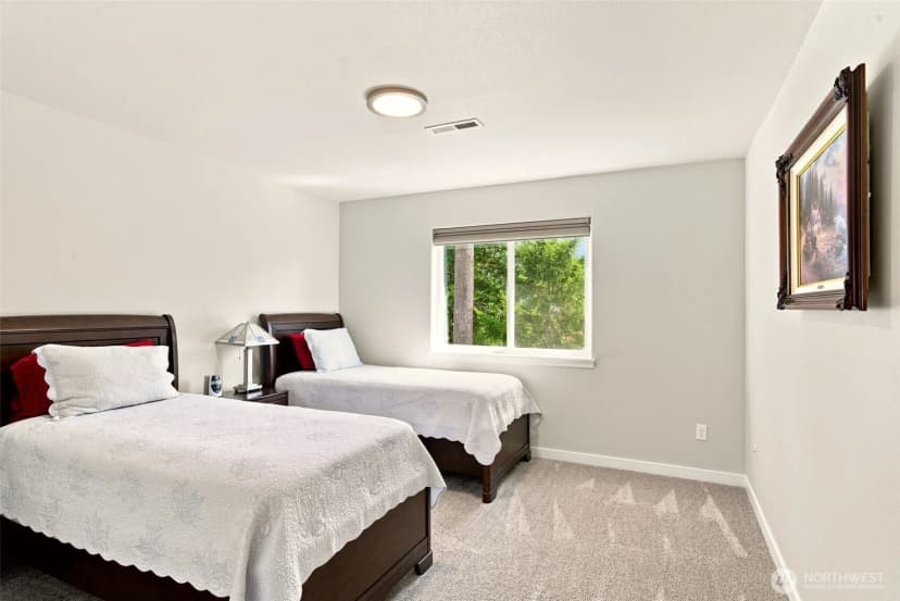 Property photo for 4212 Caddyshack Drive Ne, Lacey photo 26