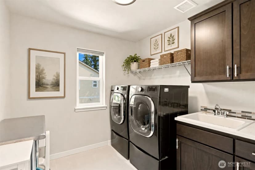 Property photo for 4212 Caddyshack Drive Ne, Lacey photo 24