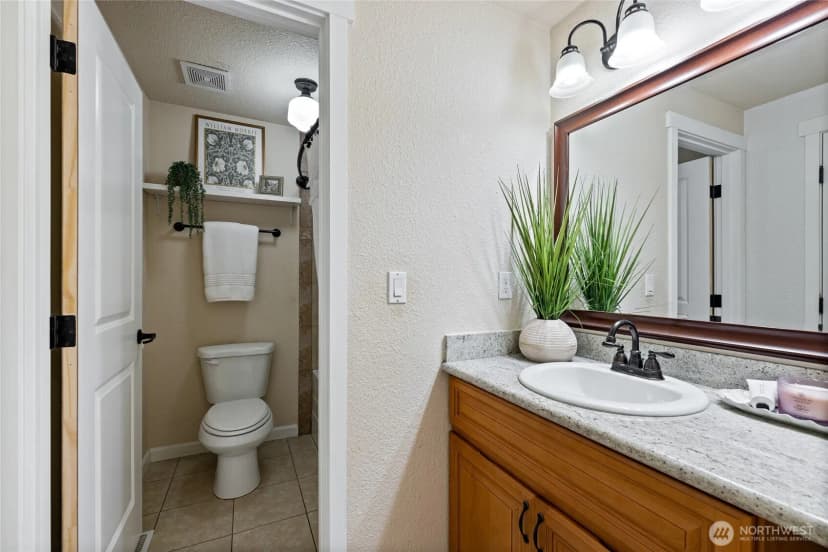 Property photo for 4803 E Maple Lane Circle, Gig Harbor photo 23