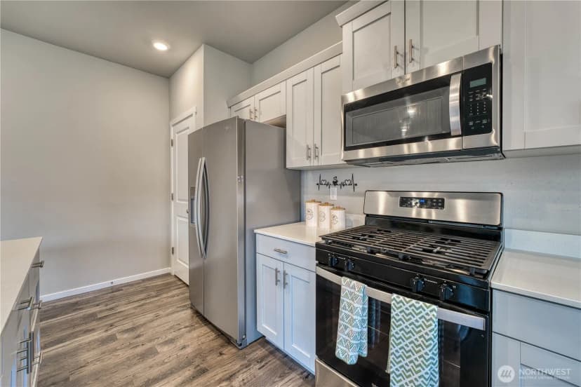 Property photo for 106 17th Drive, Snohomish photo 10