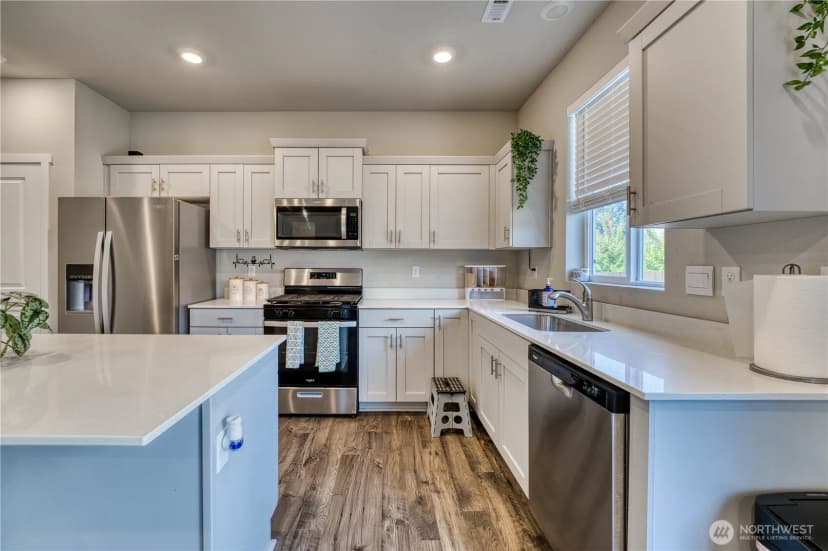Property photo for 106 17th Drive, Snohomish photo 12