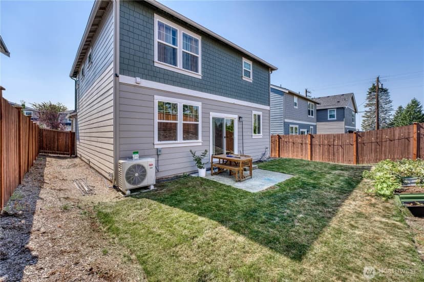 Property photo for 106 17th Drive, Snohomish photo 31