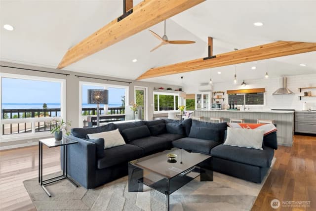Property photo for 612 Park Avenue, Mukilteo photo 4