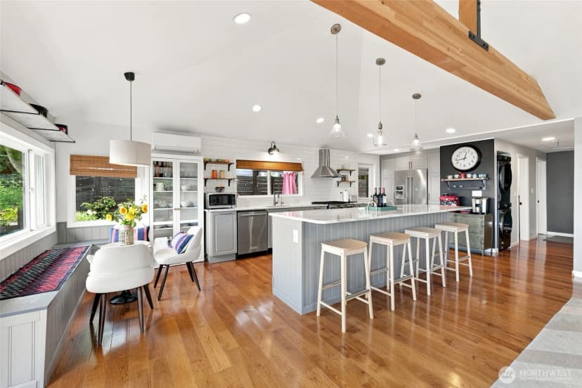 Property photo for 612 Park Avenue, Mukilteo photo 10