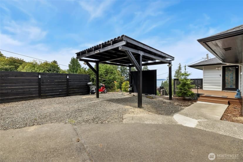 Property photo for 612 Park Avenue, Mukilteo photo 33