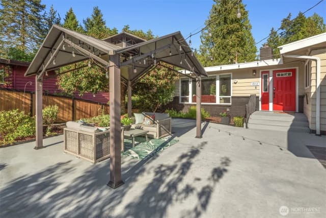 Property photo for 1512 167th Avenue Se, Bellevue photo 4