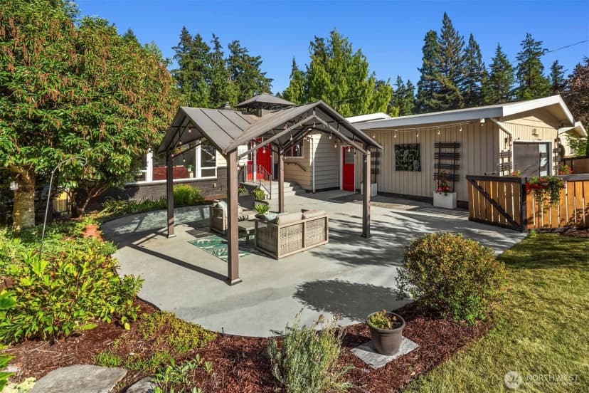 Property photo for 1512 167th Avenue Se, Bellevue