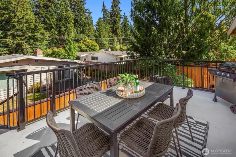 Property photo for 1512 167th Avenue Se, Bellevue photo 20