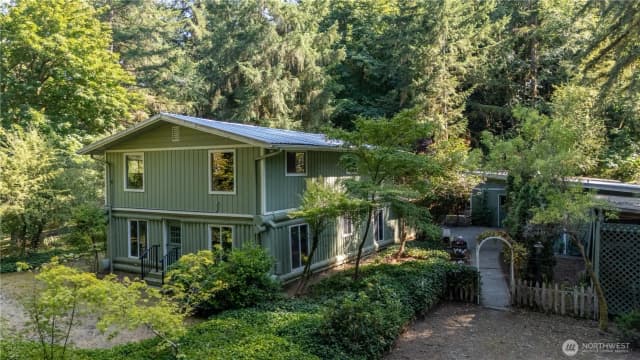 Property photo for 3033 28th Avenue Nw, Olympia