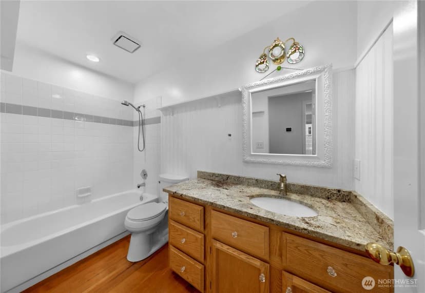 Property photo for 2901 Montgomery Place, Mount Vernon photo 24