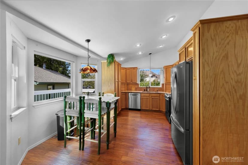 Property photo for 2901 Montgomery Place, Mount Vernon photo 15