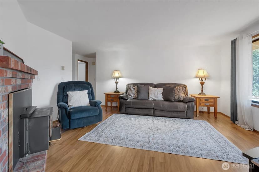 Property photo for 21817 48th Avenue Ct E, Spanaway photo 3