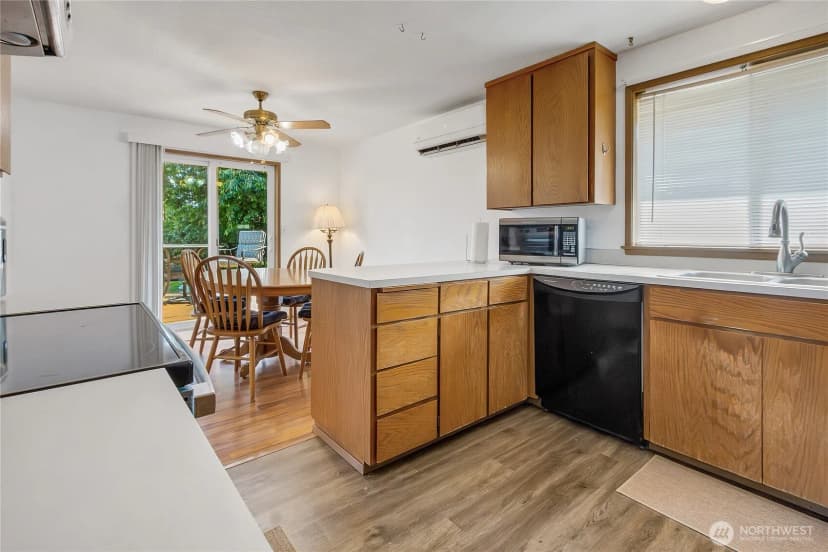 Property photo for 21817 48th Avenue Ct E, Spanaway photo 5