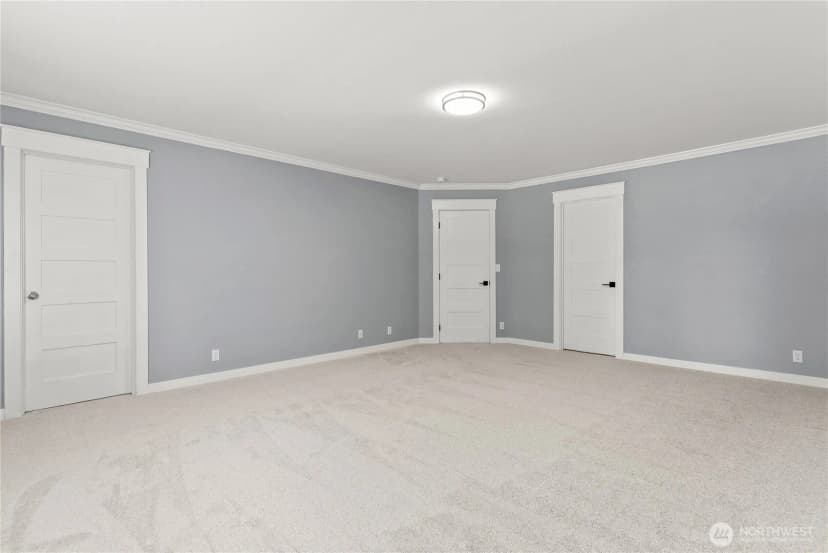 Property photo for 29040 215th Place Se, Kent photo 18