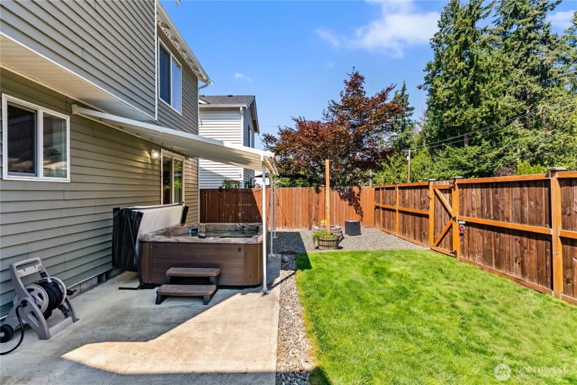 Property photo for 29040 215th Place Se, Kent photo 29