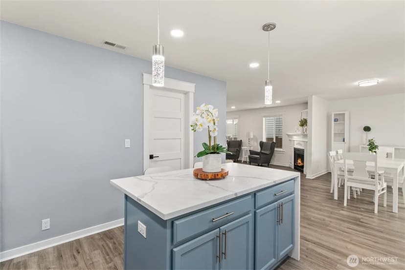 Property photo for 29040 215th Place Se, Kent photo 14