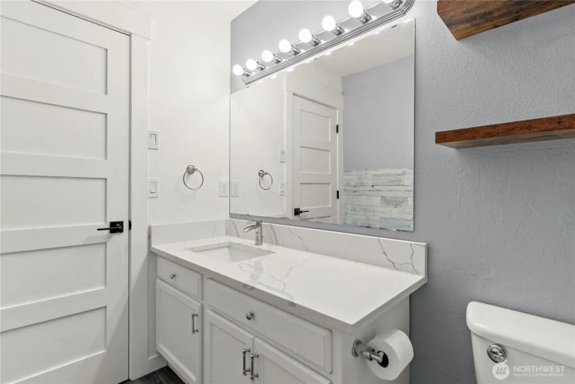 Property photo for 29040 215th Place Se, Kent photo 24