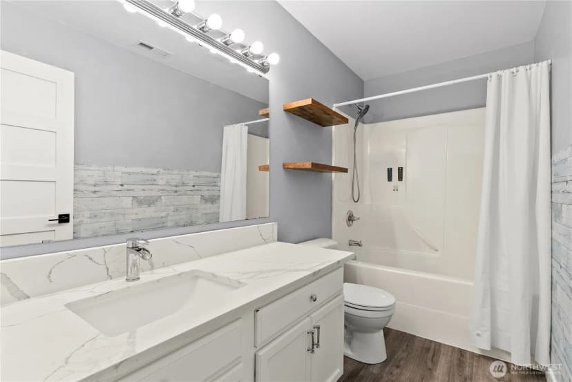 Property photo for 29040 215th Place Se, Kent photo 23