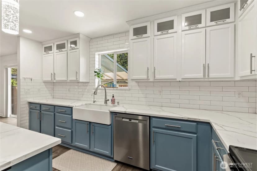 Property photo for 29040 215th Place Se, Kent photo 12