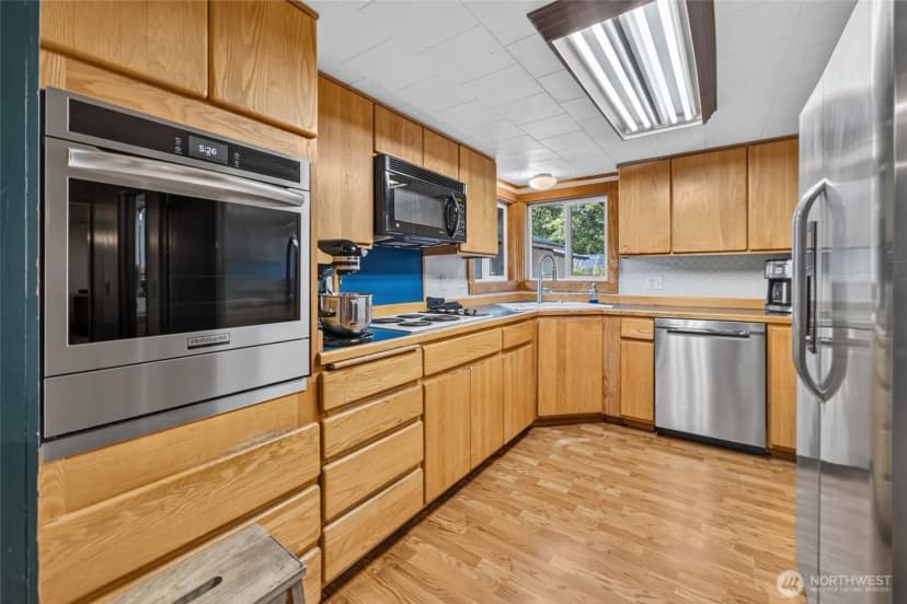 Property photo for 22588 Grip Road, Sedro Woolley photo 8
