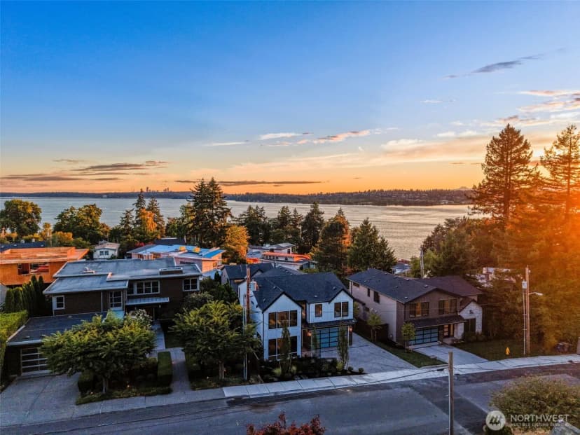 Property photo for 615 & 617 13th Avenue W, Kirkland photo 2