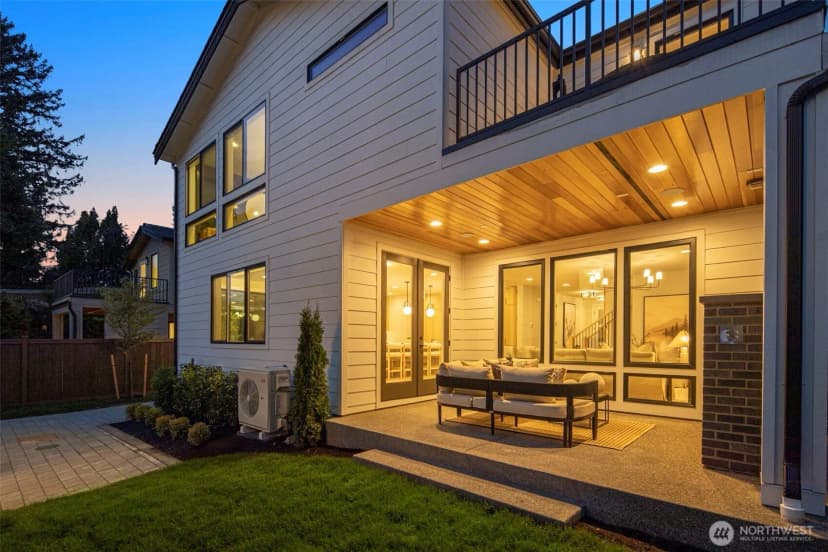 Property photo for 615 & 617 13th Avenue W, Kirkland photo 22