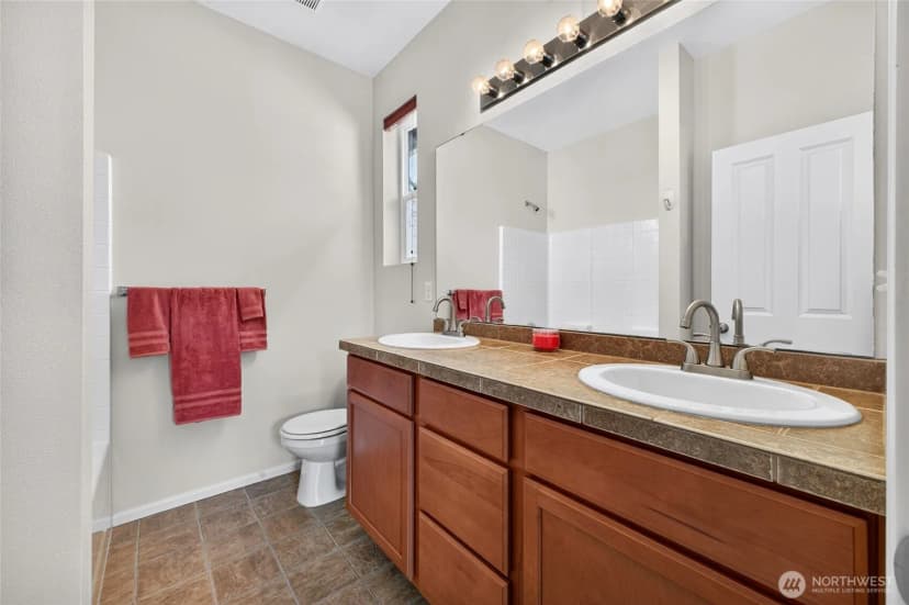 Property photo for 6618 Charlotte Avenue Se, Auburn photo 12