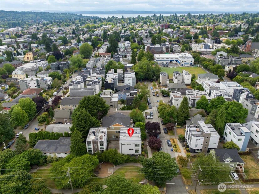 Property photo for 1707 Nw 63rd Street #a, Seattle photo 34
