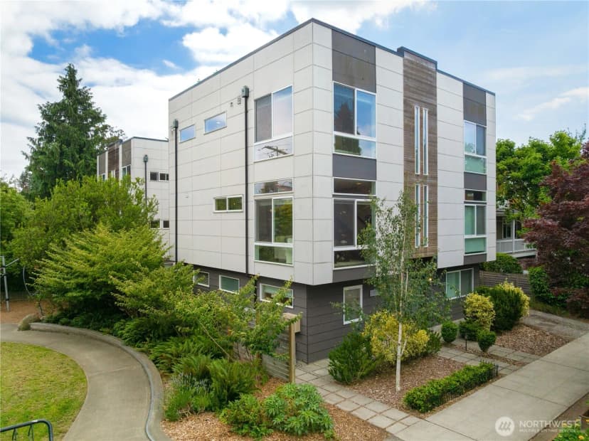 Property photo for 1707 Nw 63rd Street #a, Seattle