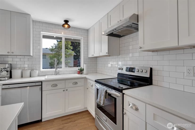 Property photo for 4911 Sw 324th Place, Federal Way photo 14