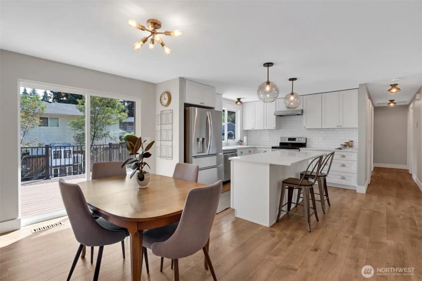 Property photo for 4911 Sw 324th Place, Federal Way photo 10