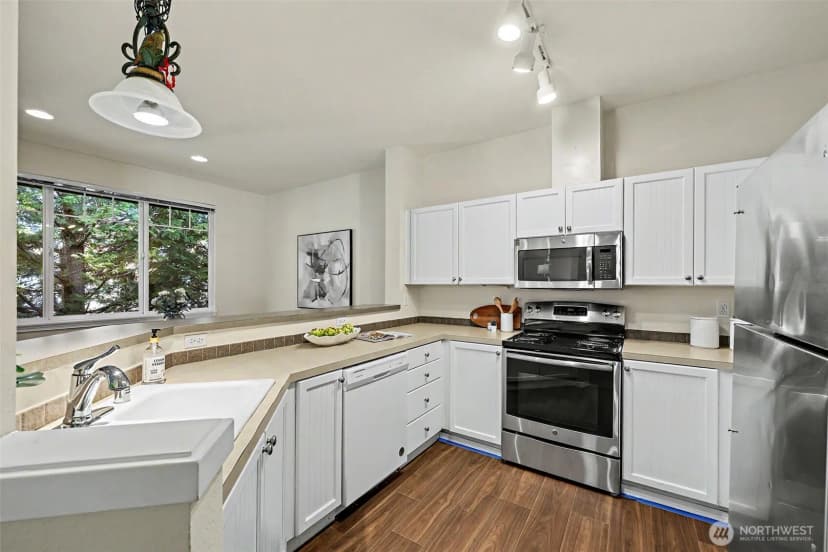 Property photo for 1500 S 18th #g201, Renton photo 13