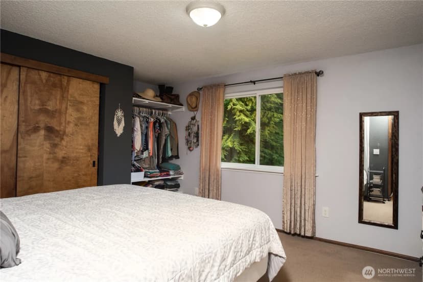 Property photo for 13814 214th Street E, Graham photo 16