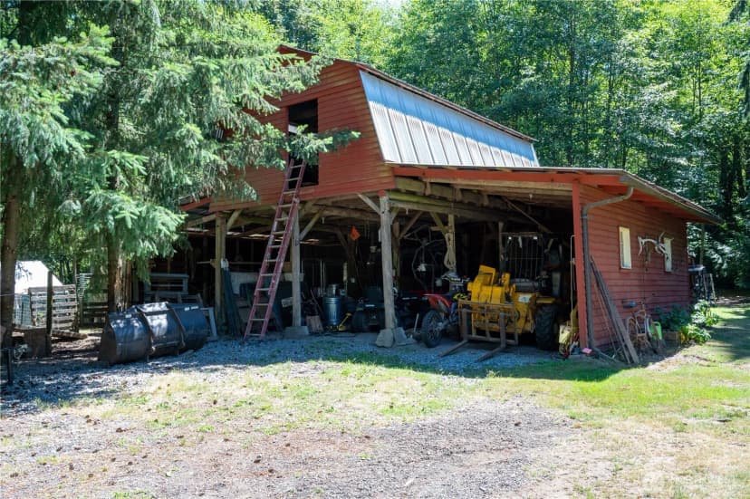 Property photo for 13814 214th Street E, Graham photo 38
