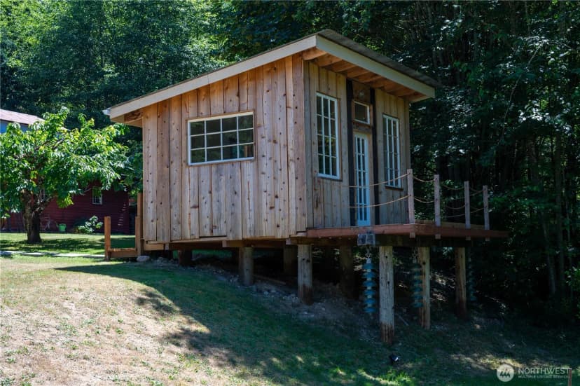 Property photo for 13814 214th Street E, Graham photo 31