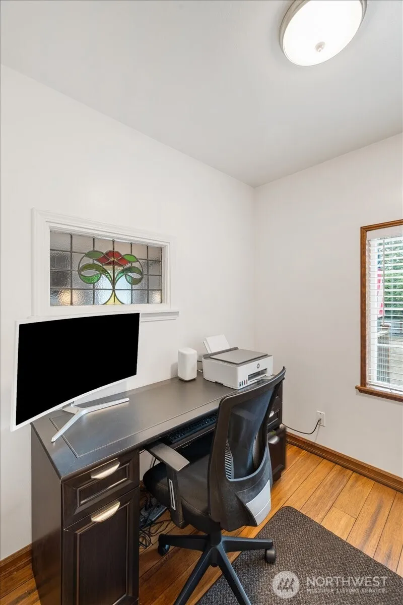 Property photo for 209 Emery Avenue N, South Prairie photo 13