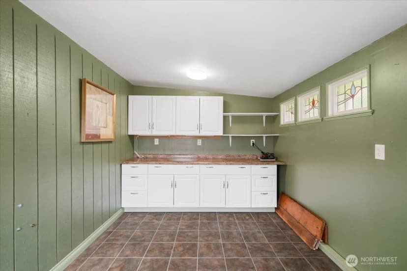 Property photo for 209 Emery Avenue N, South Prairie photo 34