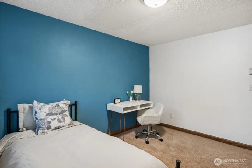 Property photo for 209 Emery Avenue N, South Prairie photo 24