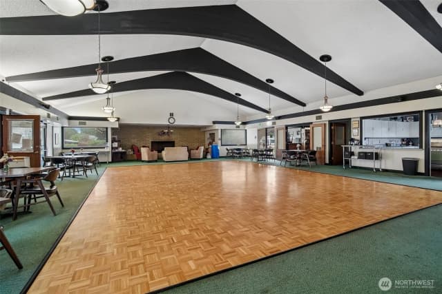 Property photo for 1402 22nd Street Ne #300, Auburn photo 4