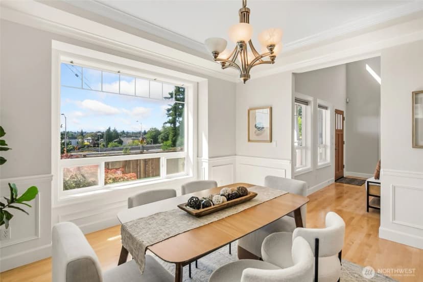 Property photo for 7208 8th Avenue Ne, Seattle photo 17