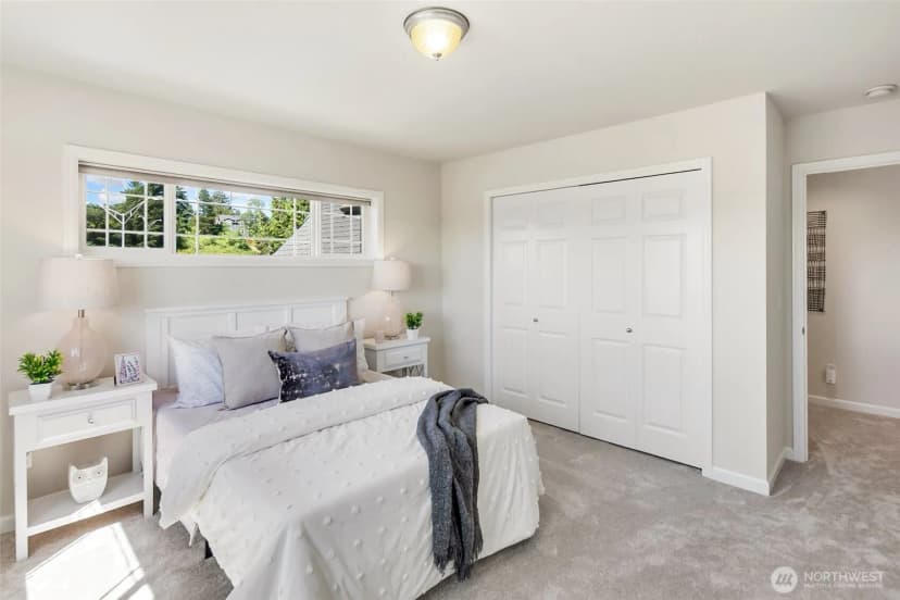 Property photo for 7208 8th Avenue Ne, Seattle photo 28