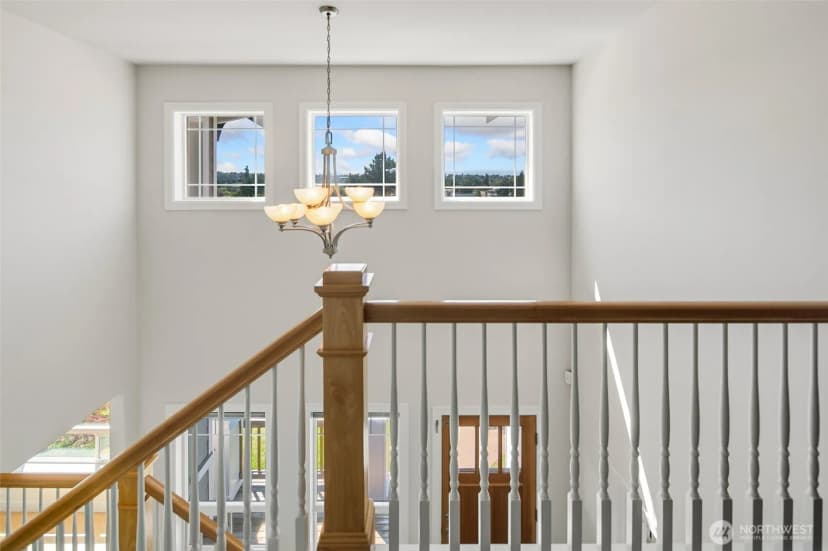 Property photo for 7208 8th Avenue Ne, Seattle photo 19