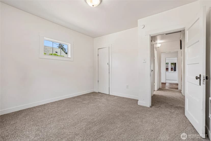 Property photo for 6925 52nd Avenue W, University Place photo 27