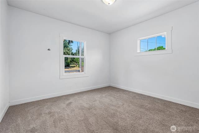Property photo for 6925 52nd Avenue W, University Place photo 5