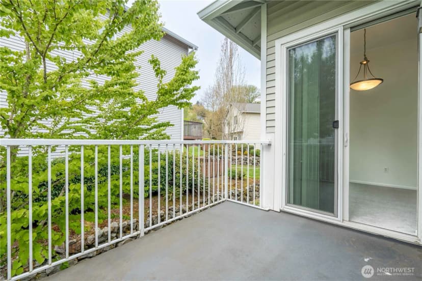 Property photo for 4050 S 212th Court #b, Sea Tac photo 16