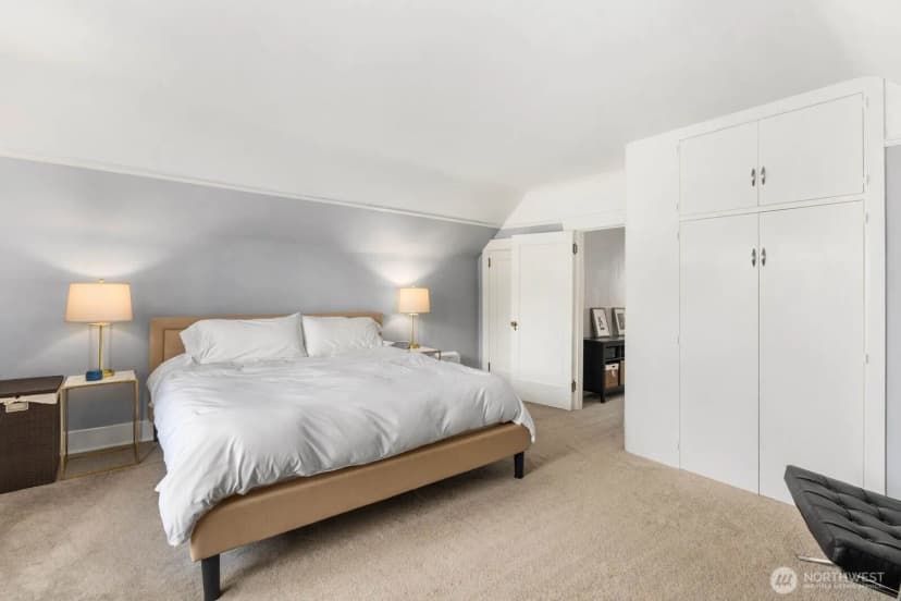 Property photo for 307 W Highland Drive, Seattle photo 19