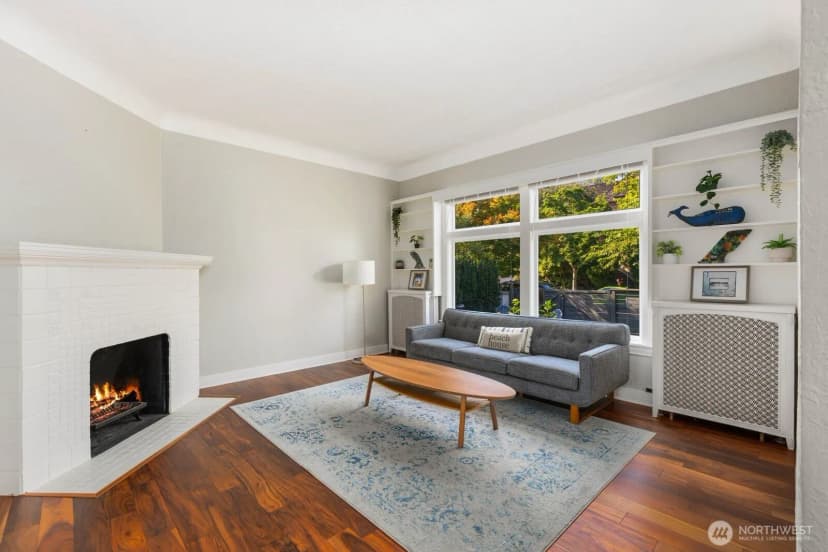 Property photo for 307 W Highland Drive, Seattle photo 10