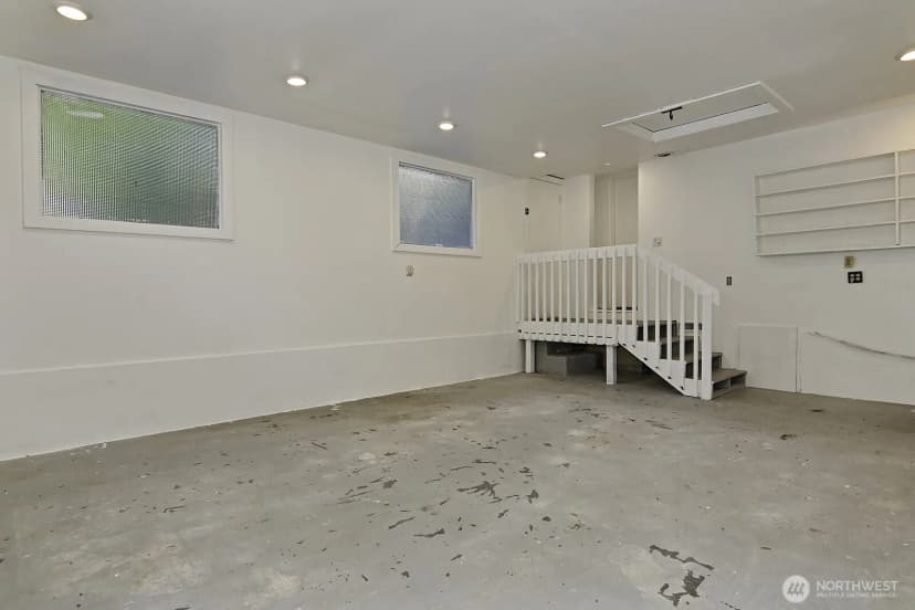 Property photo for 17552 Ballinger Way Ne, Lake Forest Park photo 20